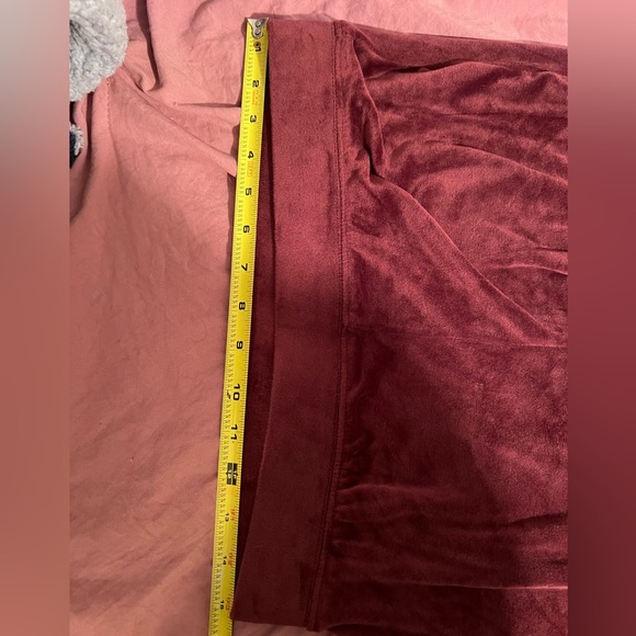 Rose + Vine sweatpants - Picture 3 of 3